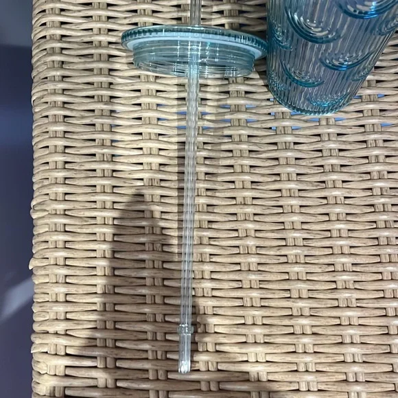 Starbucks Iridescent Venti Cup - Picture 7 of 7